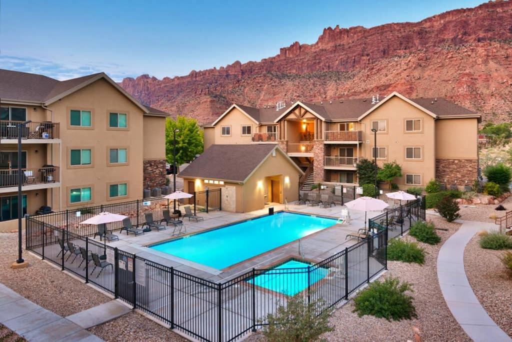 6B Cozy Moab Redcliff Condo, Pool & Hot Tub Экстерьер фото